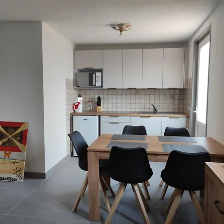 Apartment Renove Avec Clim, Piscine, Wifi Et Parking A - Fr-1-776-108