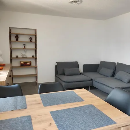Appartamento Rénové Avec Clim, Piscine, Wifi Et Parking à - Fr-1-776-108 *