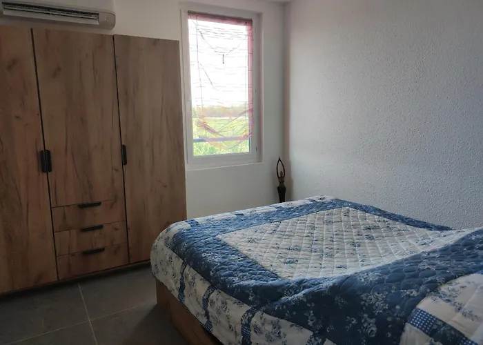 Διαμέρισμα Renove Avec Clim, Piscine, Wifi Et Parking A - Fr-1-776-108